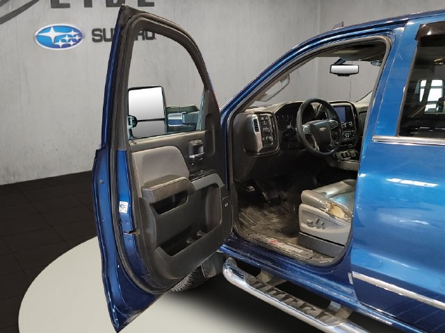 Used 2015 Chevrolet Silverado 2500 LTZ w/ LTZ Plus Package AWD/4WD image 43