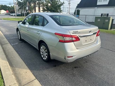 Used 2015 Nissan Sentra SV FWD image 12