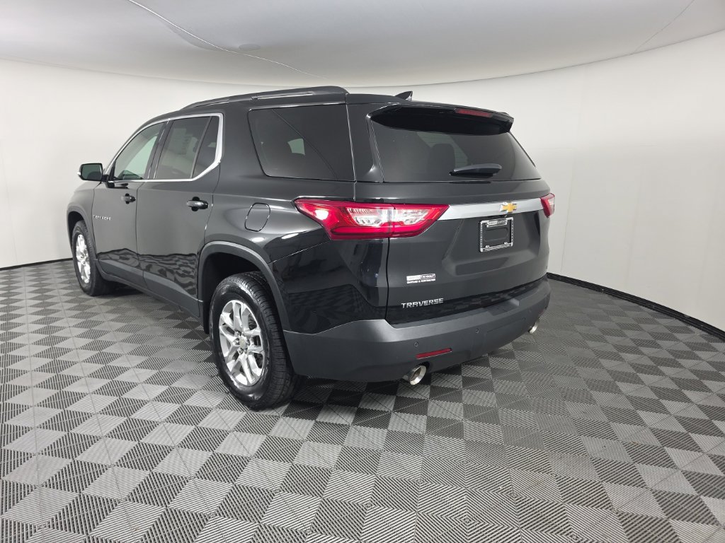 Used 2020 Chevrolet Traverse LT FWD image 3