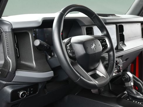 Used 2024 Ford Bronco Big Bend AWD/4WD image 12
