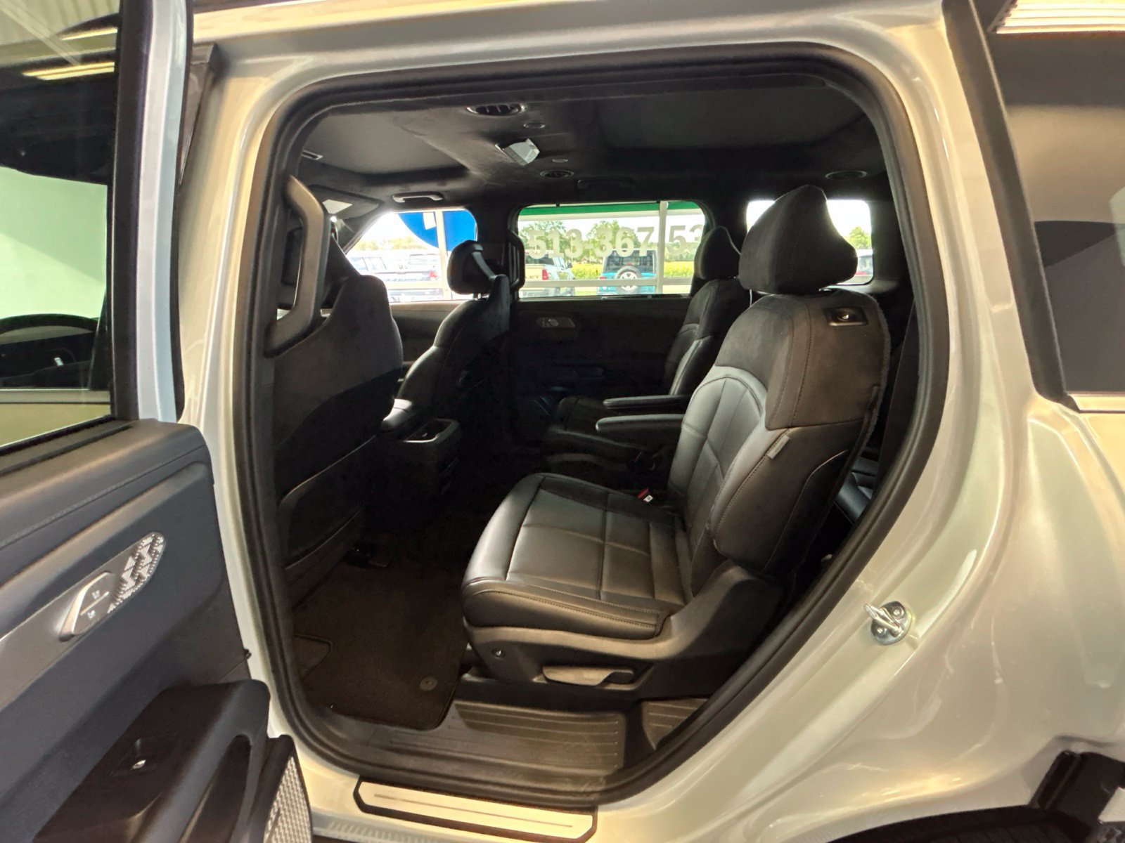 New 2027 Kia Telluride SX Prestige AWD/4WD image 17