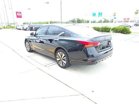 Used 2020 Nissan Altima 2.5 SL AWD/4WD image 6