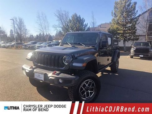 Used 2024 Jeep Gladiator Rubicon w/ Technology Group image 1