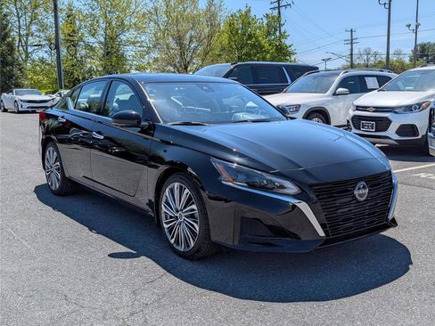 Used 2024 Nissan Altima 2.5 SL image 7