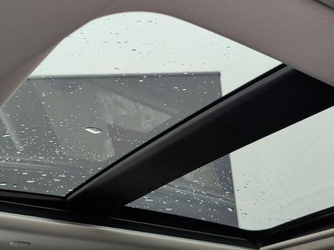 Certified 2023 Nissan Rogue SL w/ SL Premium Package image 29