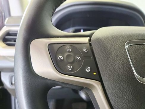 Certified 2023 GMC Acadia Denali w/ Black Diamond Edition image 19