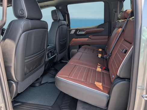 New 2026 GMC Sierra 1500 Denali Ultimate AWD/4WD image 14