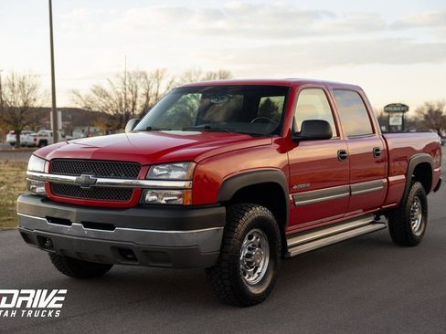 Used 2004 Chevrolet Silverado 2500 LS w/ Skid Plate Package image 5