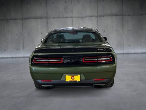 Used 2023 Dodge Challenger SRT Hellcat w/ Driver Convenience Group RWD image 4