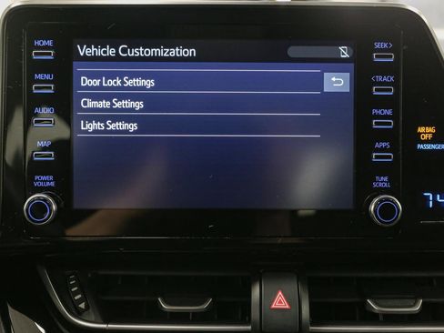 Used 2019 Toyota C-HR LE image 25