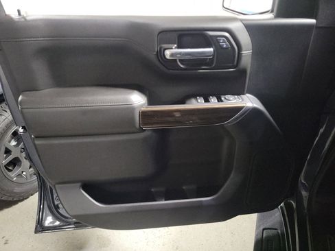 Used 2022 Chevrolet Silverado 1500 LT Trail Boss w/ Safety Package image 18