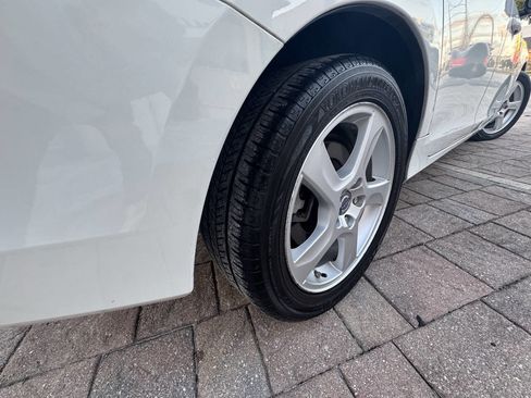 Used 2012 Volvo S60 T5 image 48