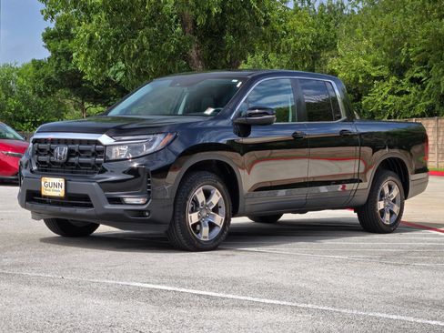 Certified 2025 Honda Ridgeline RTL image 7