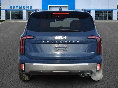 Used 2023 Kia Telluride EX X-Line image 4