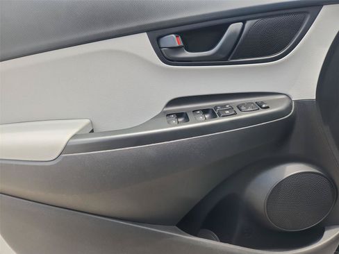 Used 2023 Hyundai Kona SEL FWD image 20