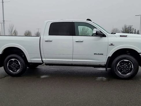 Used 2022 RAM 2500 Laramie image 9