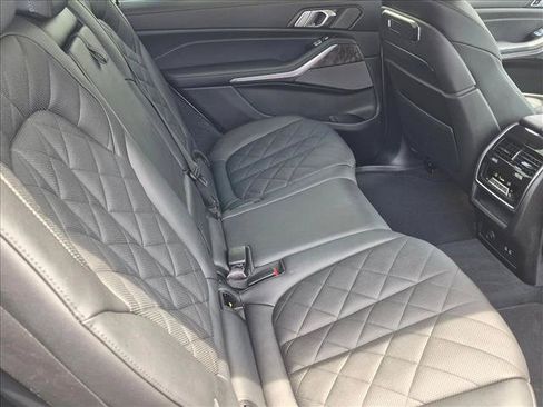 Used 2024 BMW X7 xDrive40i AWD/4WD image 18
