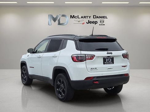 Used 2024 Jeep Compass Trailhawk AWD/4WD image 4