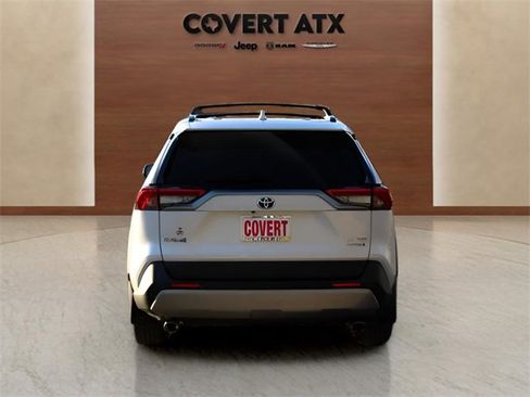 Used 2023 Toyota RAV4 Limited image 4