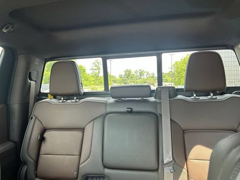 Used 2023 GMC Sierra 1500 Denali w/ Technology Package AWD/4WD image 22