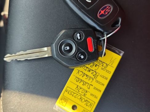 Used 2024 Subaru Legacy Premium AWD/4WD image 38