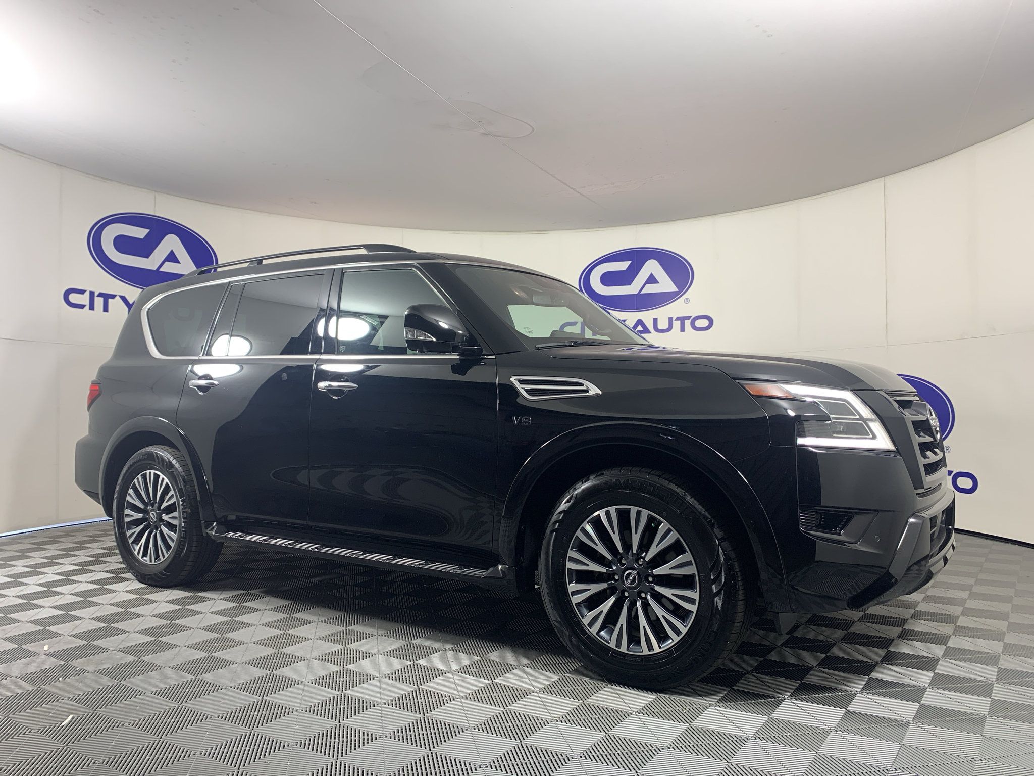 Used 2022 Nissan Armada SL w/ Midnight Edition Package RWD image 1