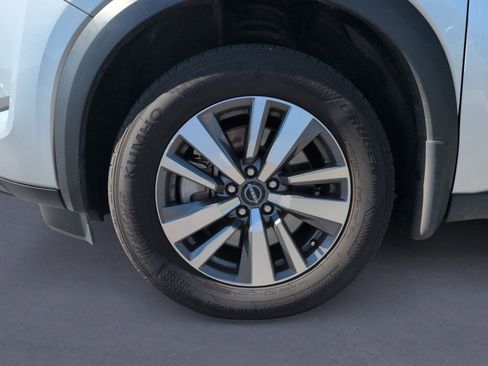 Used 2024 Nissan Pathfinder SL AWD/4WD image 28