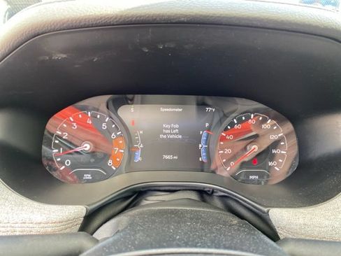 Used 2022 Jeep Compass Latitude AWD/4WD image 21