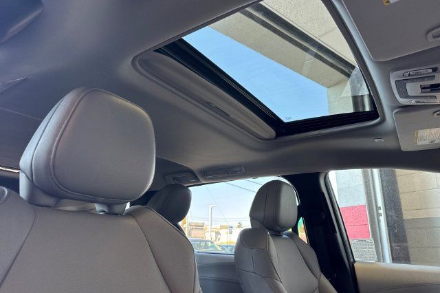 Certified 2026 Toyota Sienna XLE FWD image 23