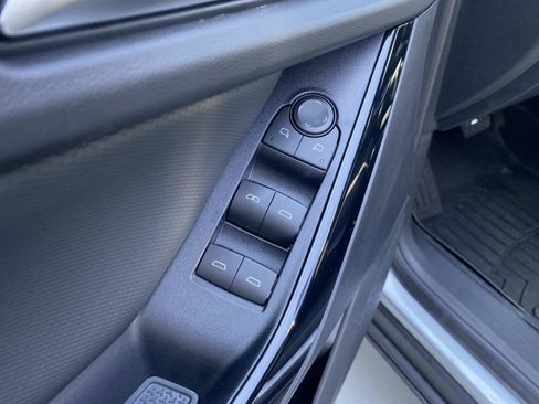 Used 2026 Chevrolet Equinox LT w/ LPO, Floor Liner Package FWD image 15