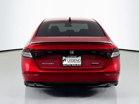 Used 2024 Honda Accord Sport image 7