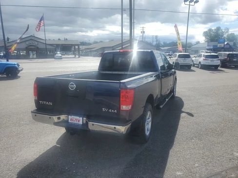 Used 2012 Nissan Titan SV AWD/4WD image 6