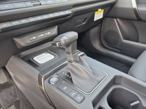 New 2027 Kia Seltos X-Line AWD/4WD image 9
