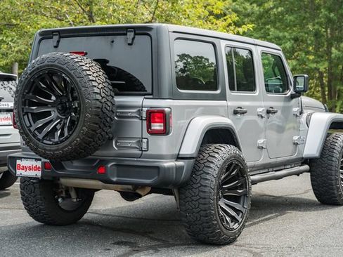 Used 2020 Jeep Wrangler Unlimited Sahara AWD/4WD image 6