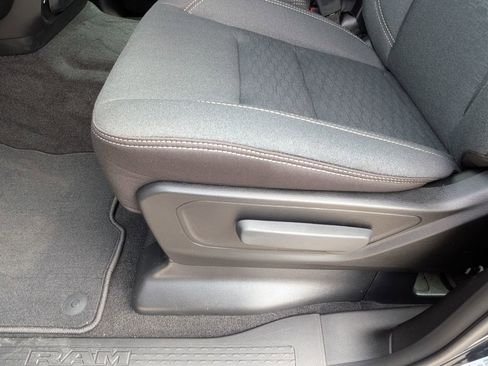 New 2026 RAM 1500 Express RWD image 15