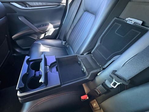 Used 2015 Maserati Ghibli S Q4 image 35