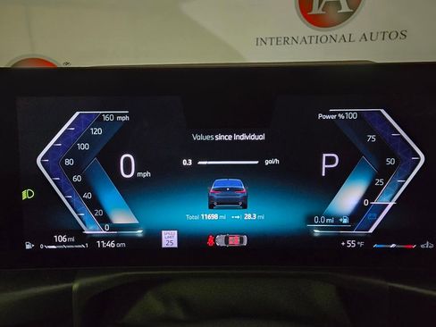 Used 2025 BMW 330i xDrive Sedan w/ M Sport Package image 21