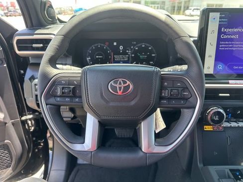 New 2026 Toyota 4Runner Limited AWD/4WD image 13