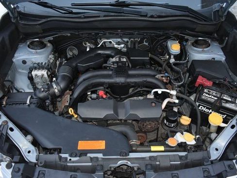 Used 2018 Subaru Forester 2.5i Premium w/ All-Weather Package image 44