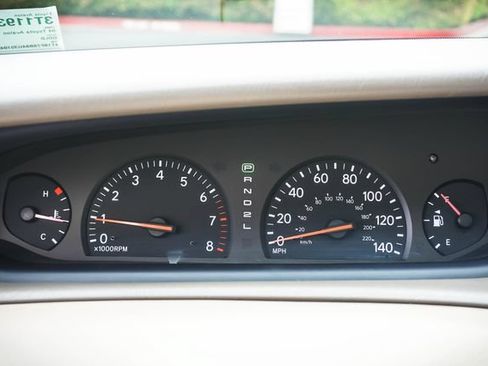 Used 2004 Toyota Avalon XL w/ Luxury Pkg FWD image 14