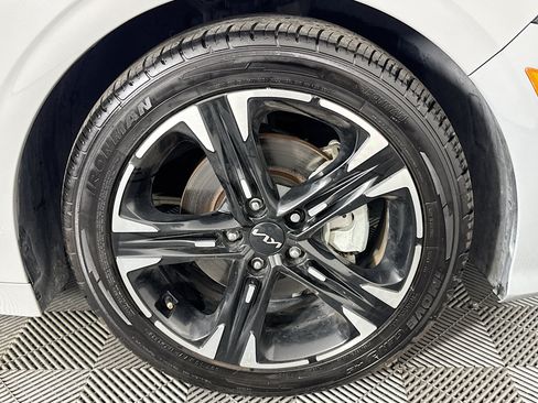 Used 2022 Kia K5 GT-Line AWD/4WD image 30