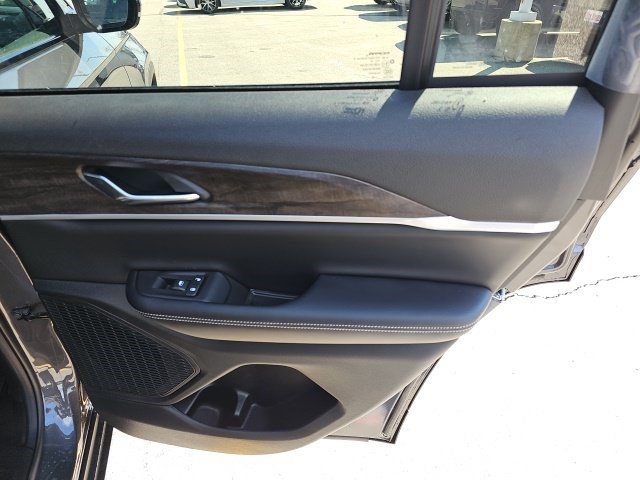 New 2026 Jeep Grand Cherokee Altitude AWD/4WD image 17