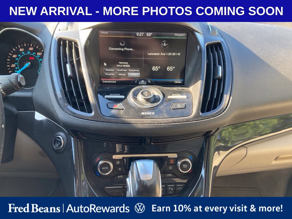 Used 2014 Ford Escape Titanium w/ Equipment Group 401A FWD image 11