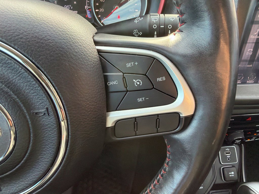 Used 2018 Jeep Compass Trailhawk w/ Leather Interior Group AWD/4WD image 26