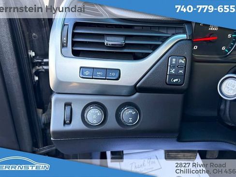 Used 2017 Chevrolet Tahoe Premier AWD/4WD image 17