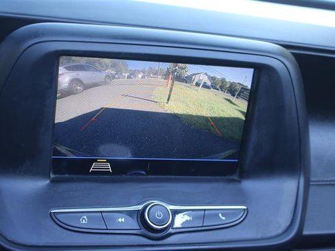 Used 2019 Chevrolet Camaro LT image 15