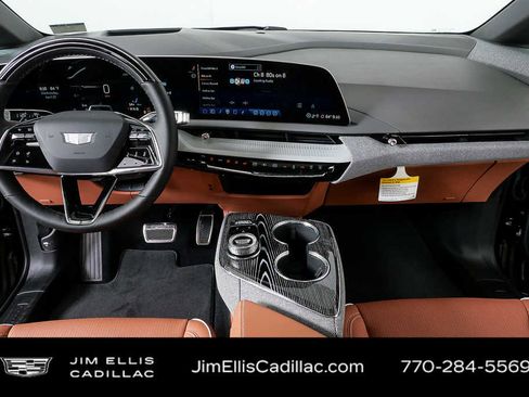 New 2026 Cadillac Optiq Sport 2 image 19