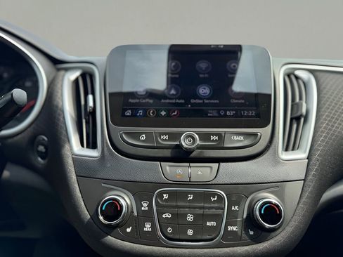 Used 2023 Chevrolet Malibu LT image 21