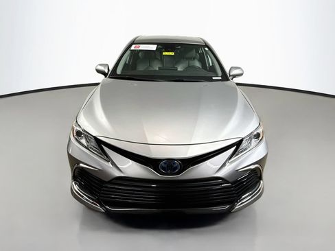 Certified 2021 Toyota Camry XLE w/ Cold Weather Package FWD image 2