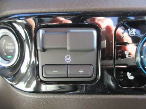 New 2026 GMC Sierra 1500 SLT w/ SLT Premium Package image 20